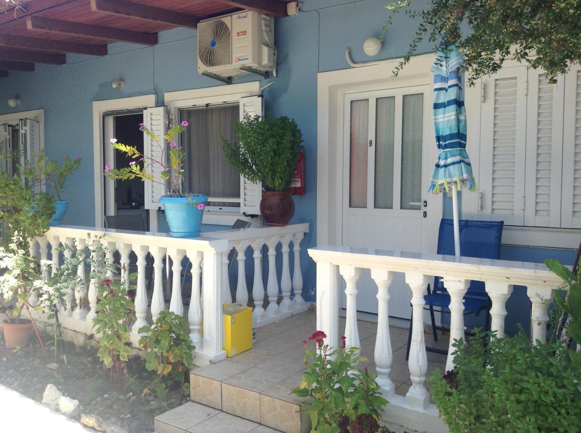 Dina Studios Kalamaki  Bagian luar foto